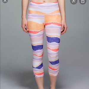Lululemon True Self Bleacher Strip Leggings ❤️